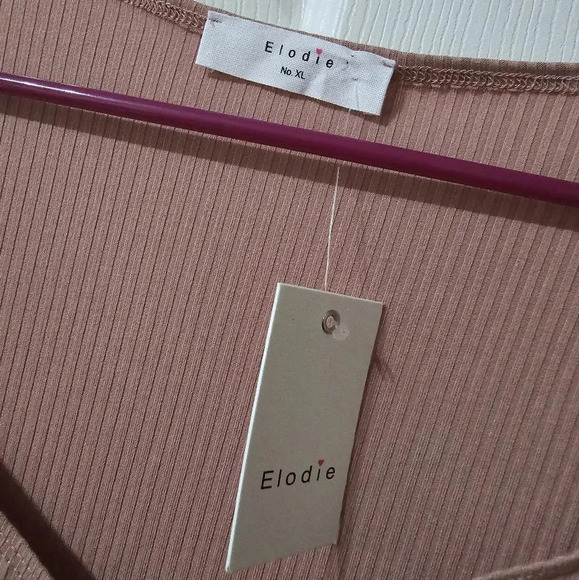 NWT Elodie Blush Pink Ribbed Bodysuit, Low V-Neckline, Lightweight, Size XL. - Picture 9 of 12